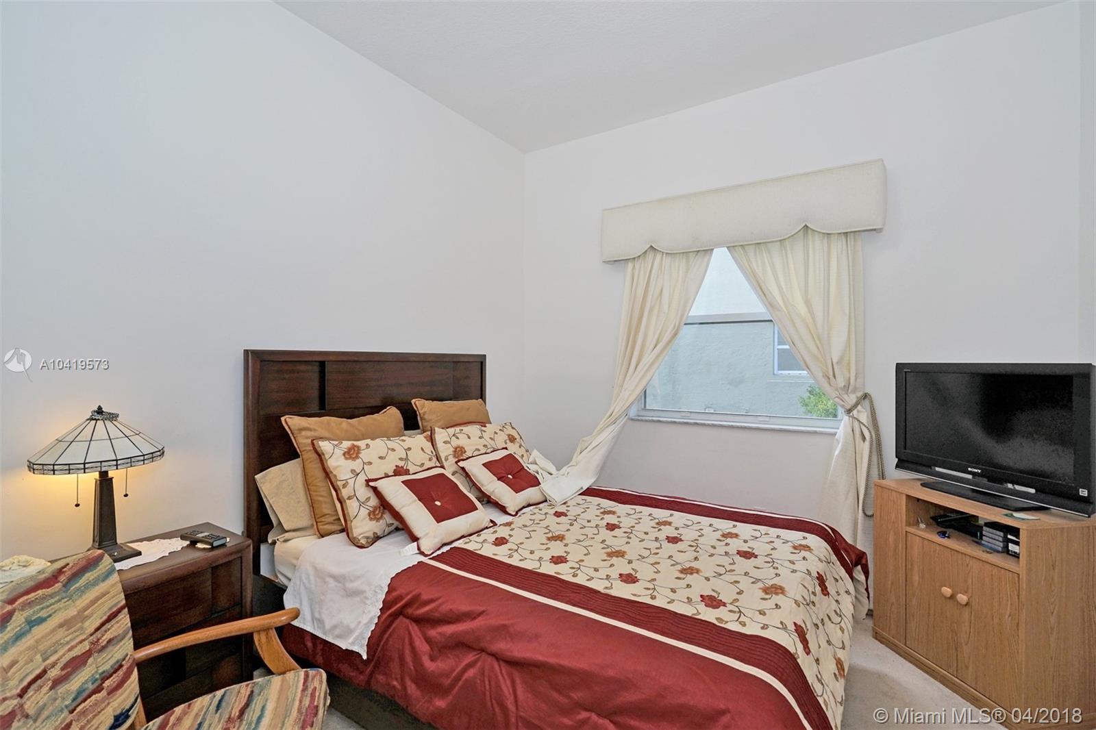 LIDO ISLES - Residential