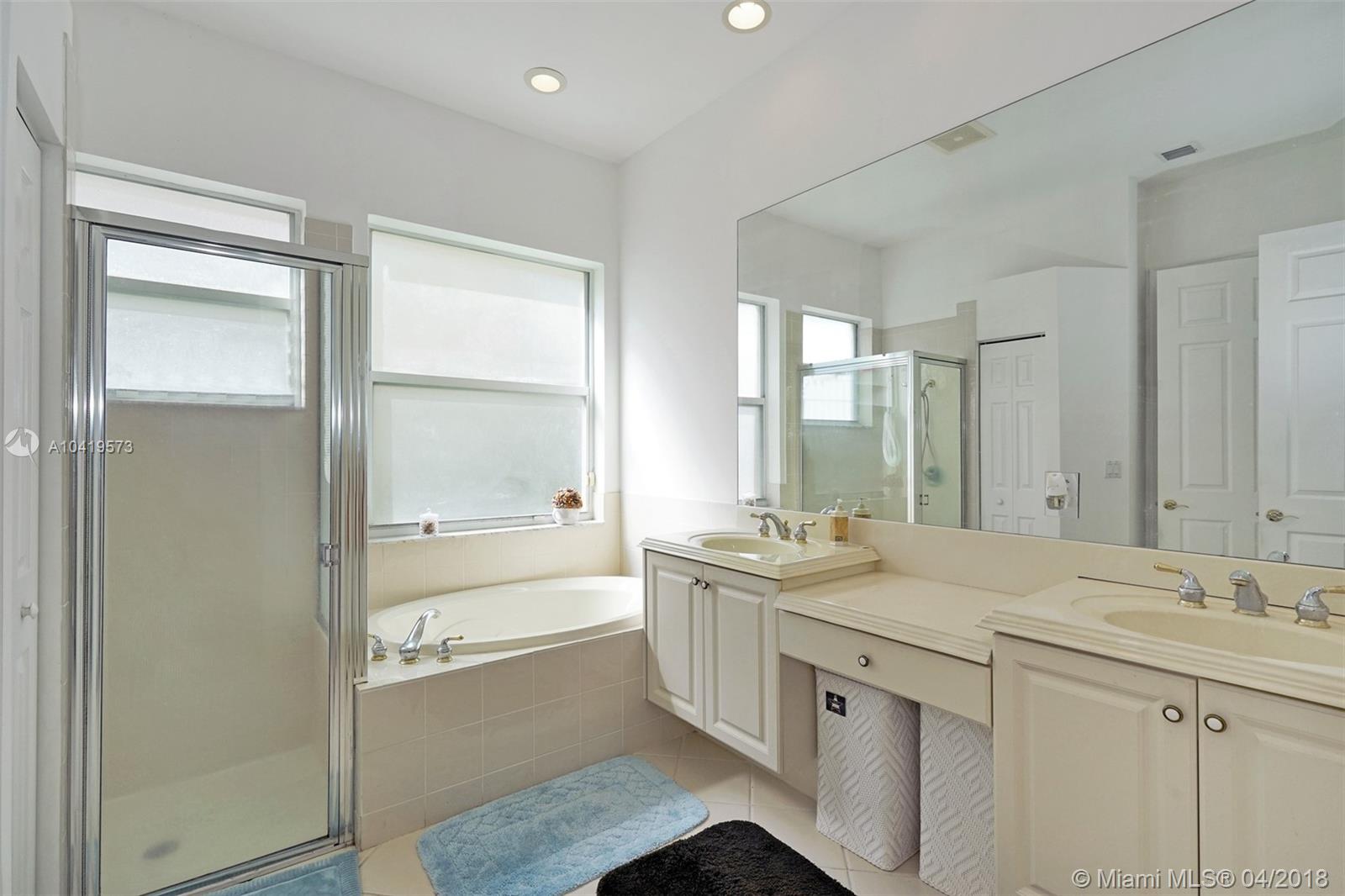 LIDO ISLES - Residential