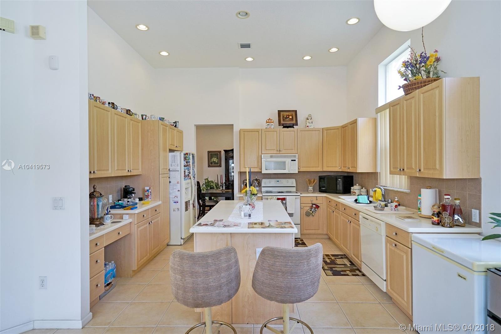 LIDO ISLES - Residential