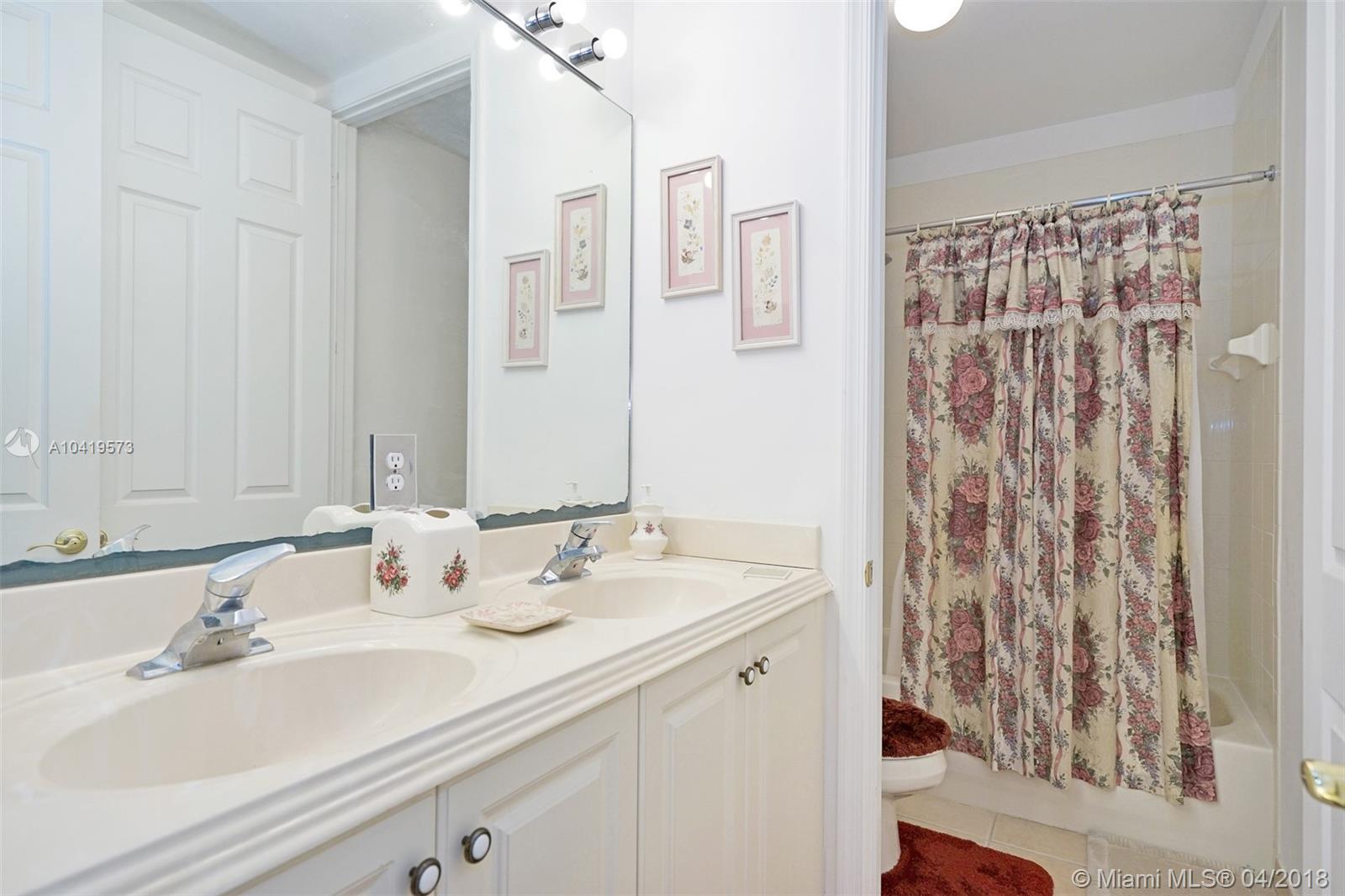 LIDO ISLES - Residential