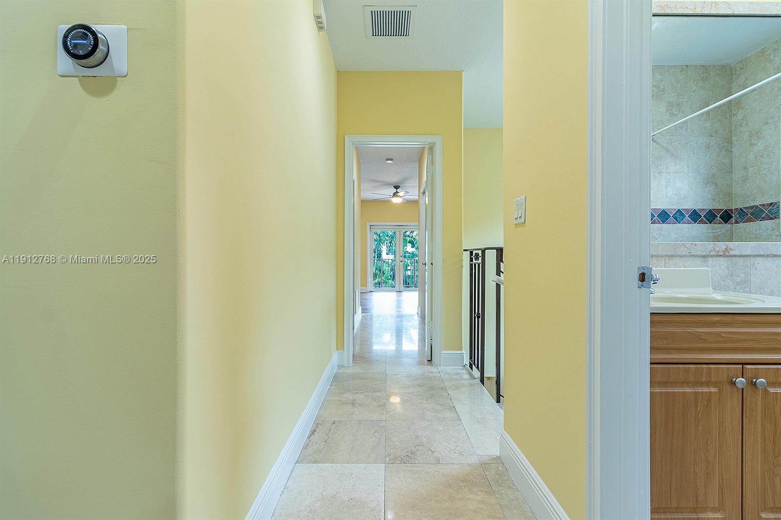 BISCAYNE REALTY COS SUB O - Residential Lease