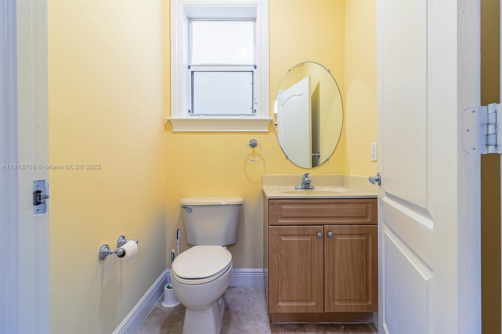 BISCAYNE REALTY COS SUB O - Residential Lease