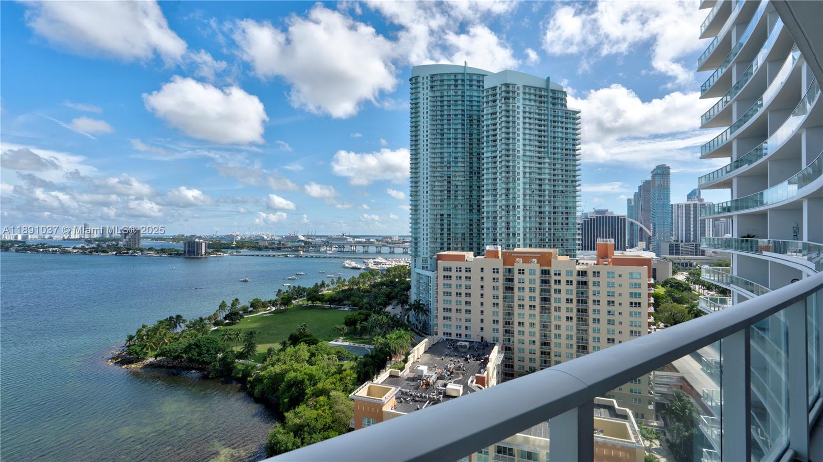 PARAMOUNT BAY CONDO - Residential Lease