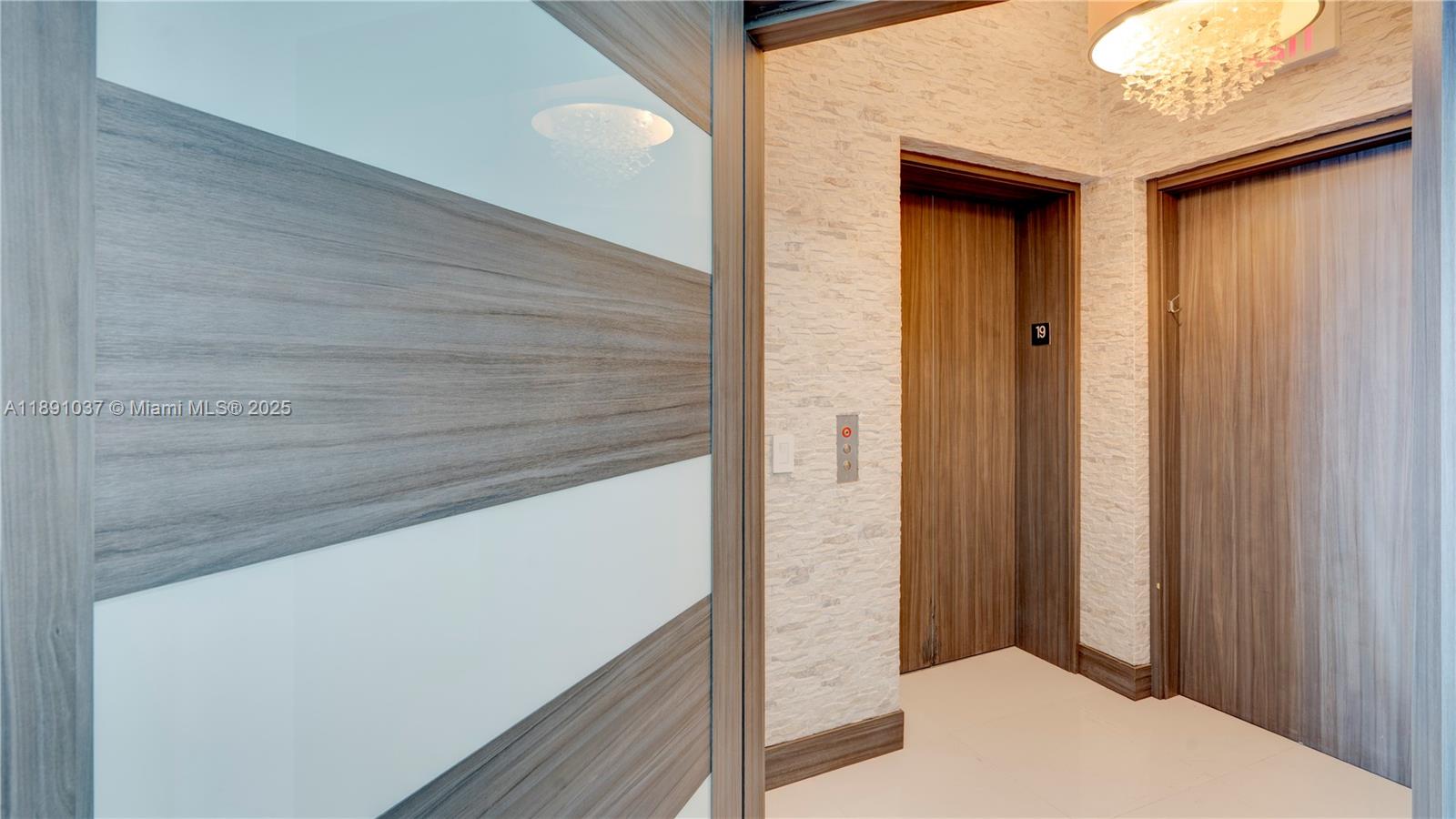 PARAMOUNT BAY CONDO - Residential Lease