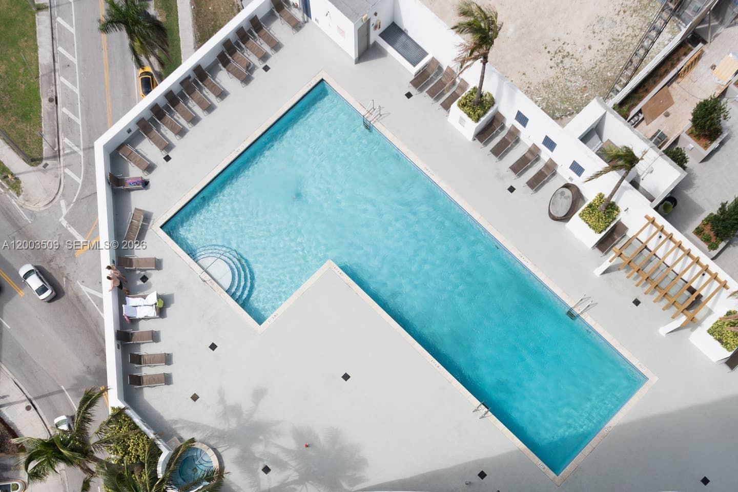 OPERA TOWER CONDO - Residential