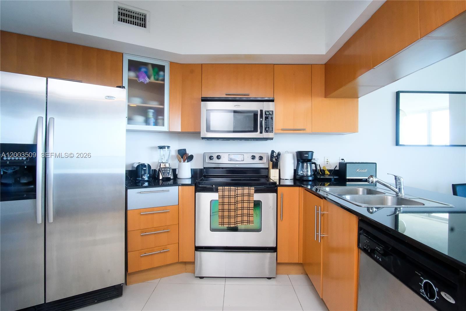 1750 N Bayshore Dr 4601