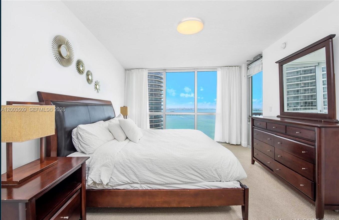 OPERA TOWER CONDO - Residential