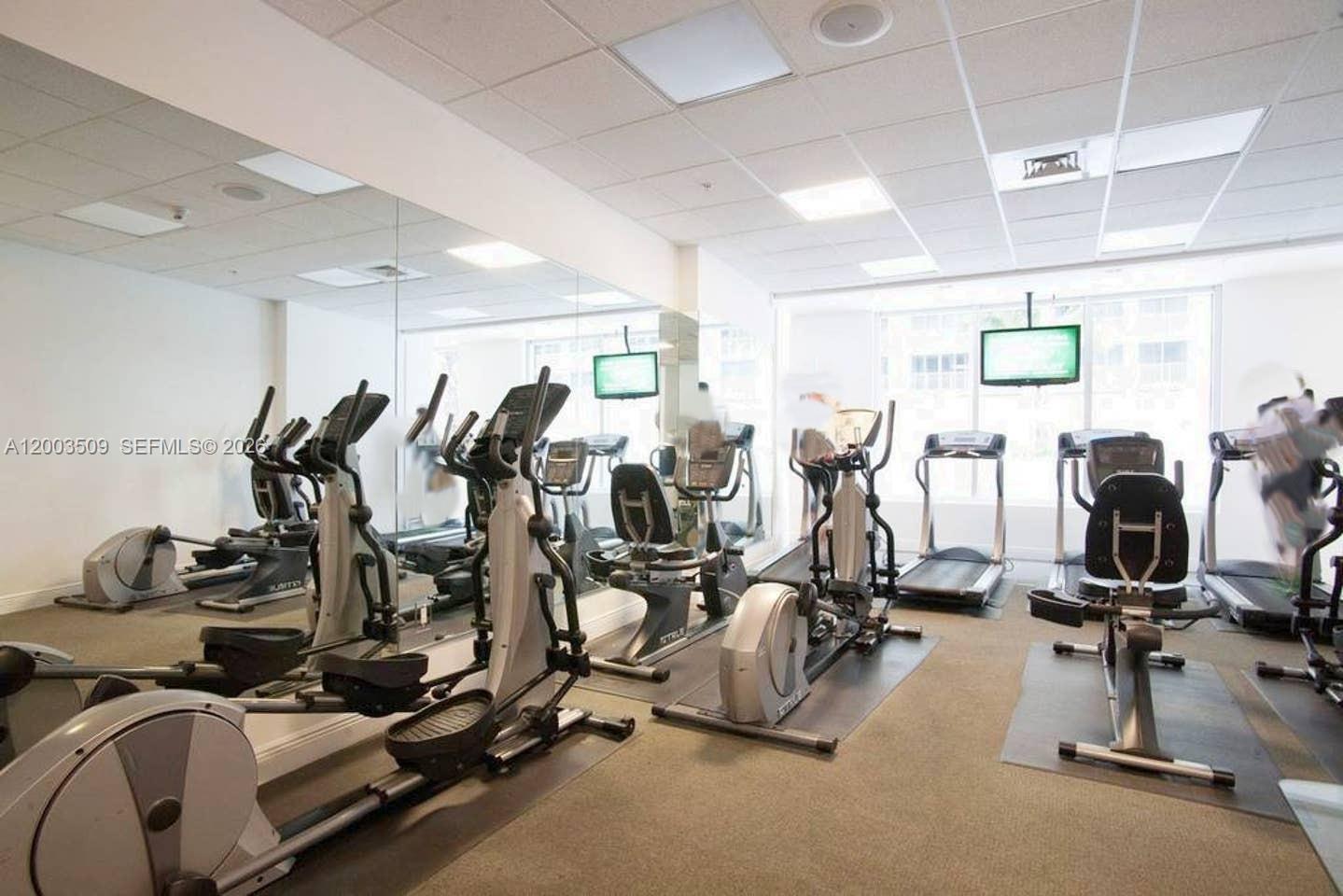 OPERA TOWER CONDO - Residential