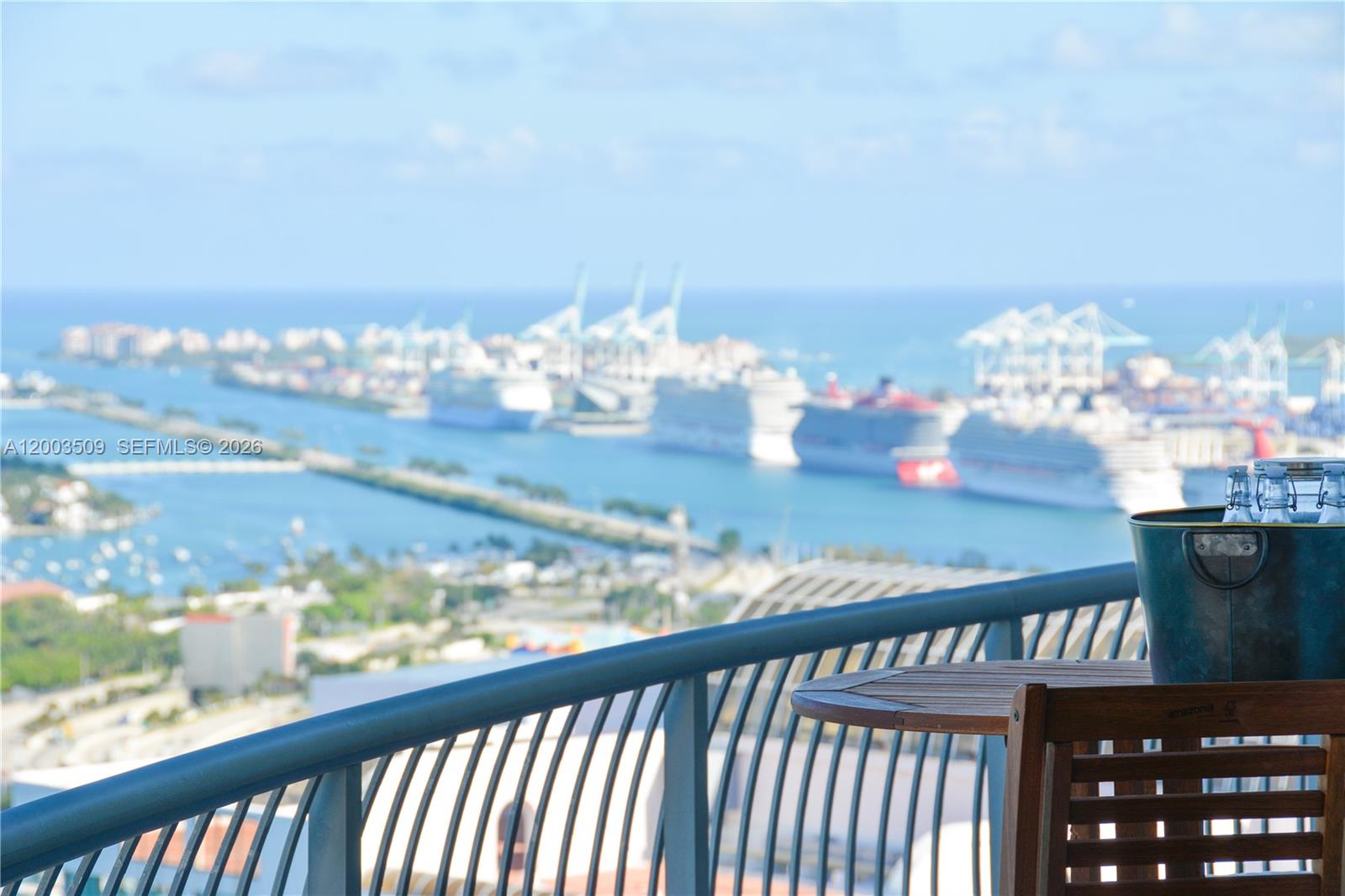 OPERA TOWER CONDO - Residential