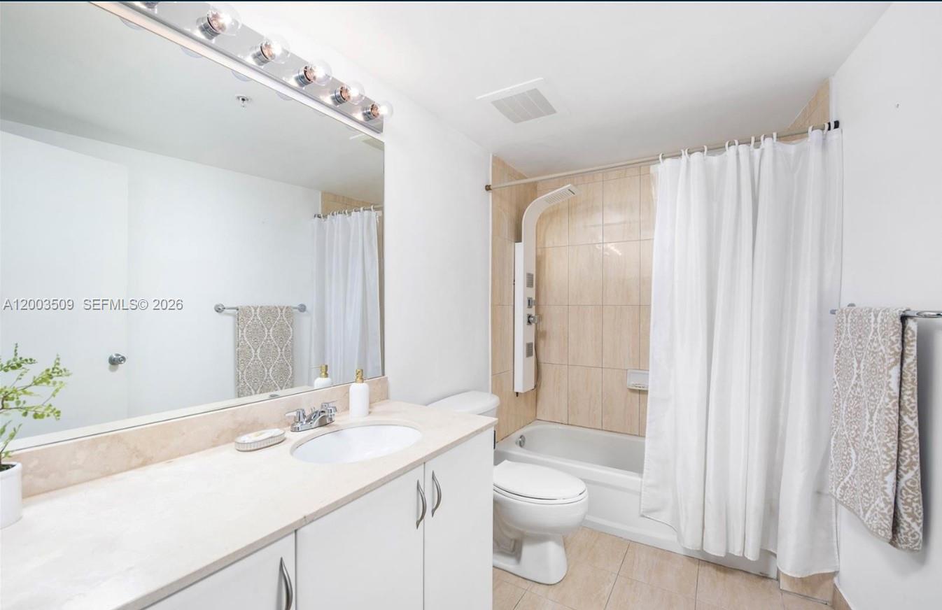 OPERA TOWER CONDO - Residential