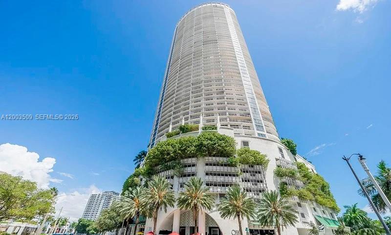 OPERA TOWER CONDO - Residential