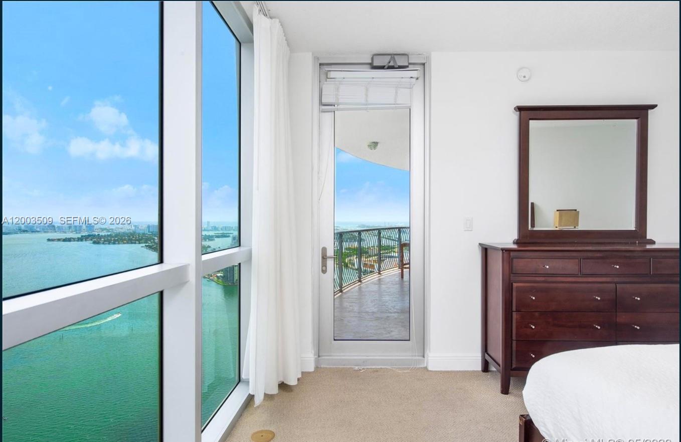 OPERA TOWER CONDO - Residential