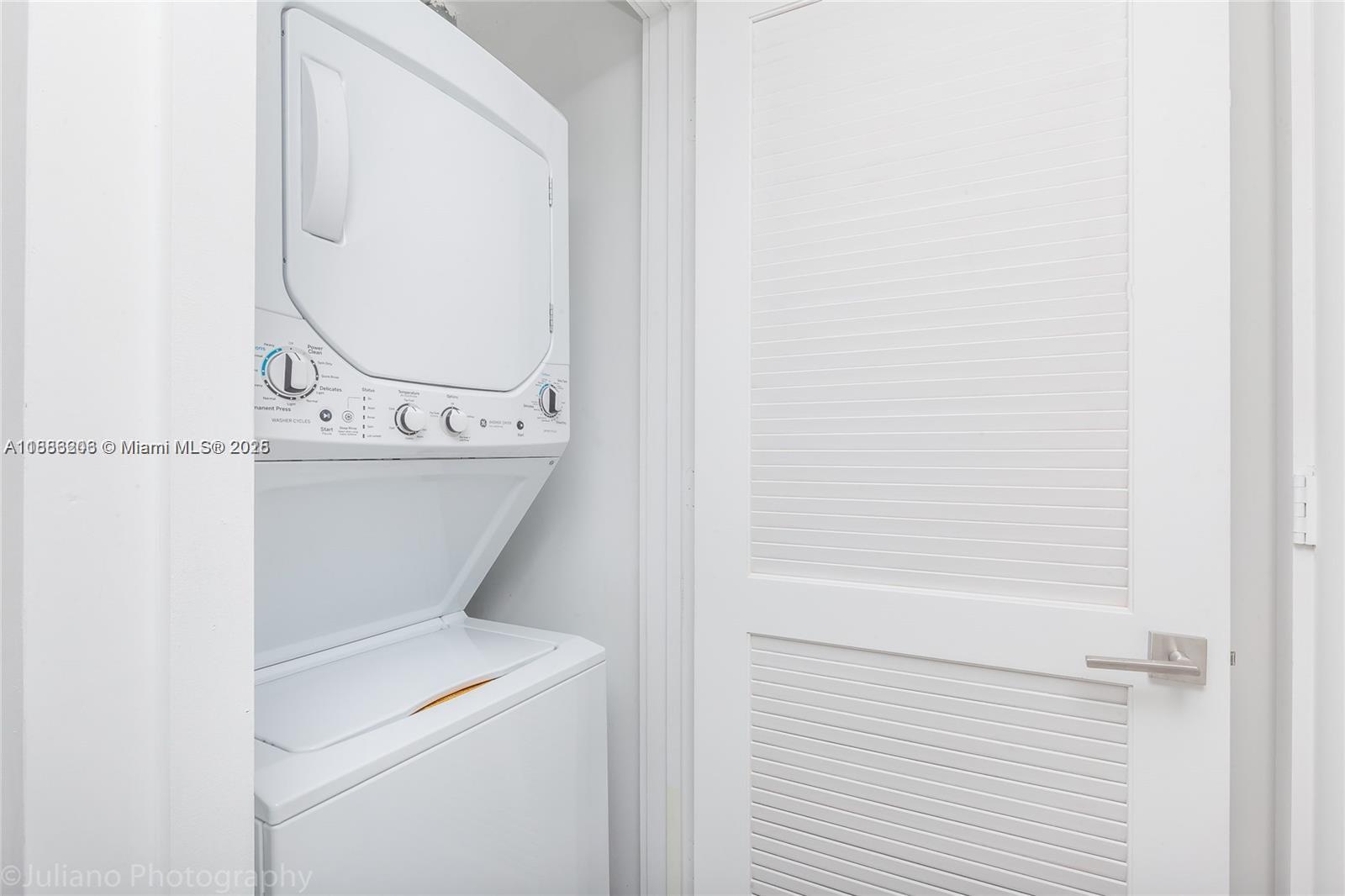 3401 MIDTOWN CONDO - Residential Lease