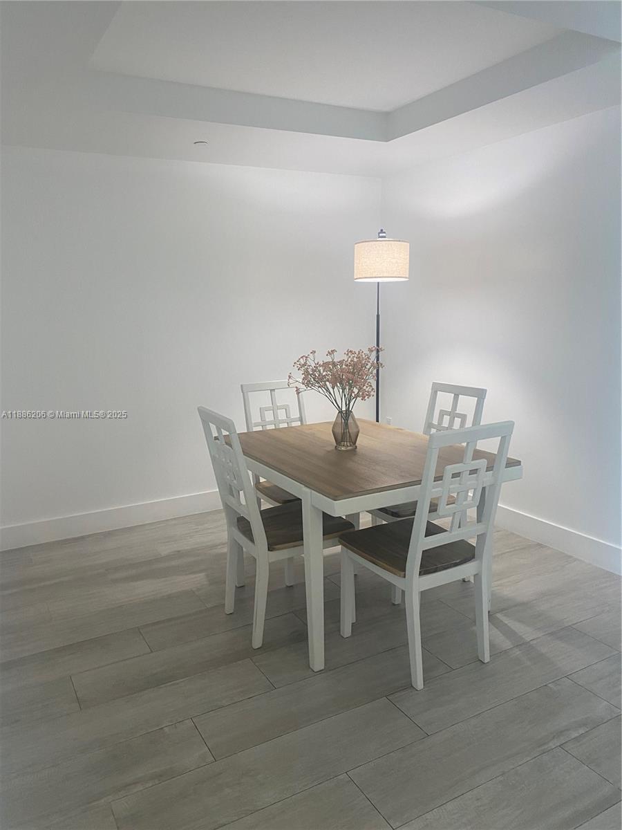 3401 MIDTOWN CONDO - Residential Lease