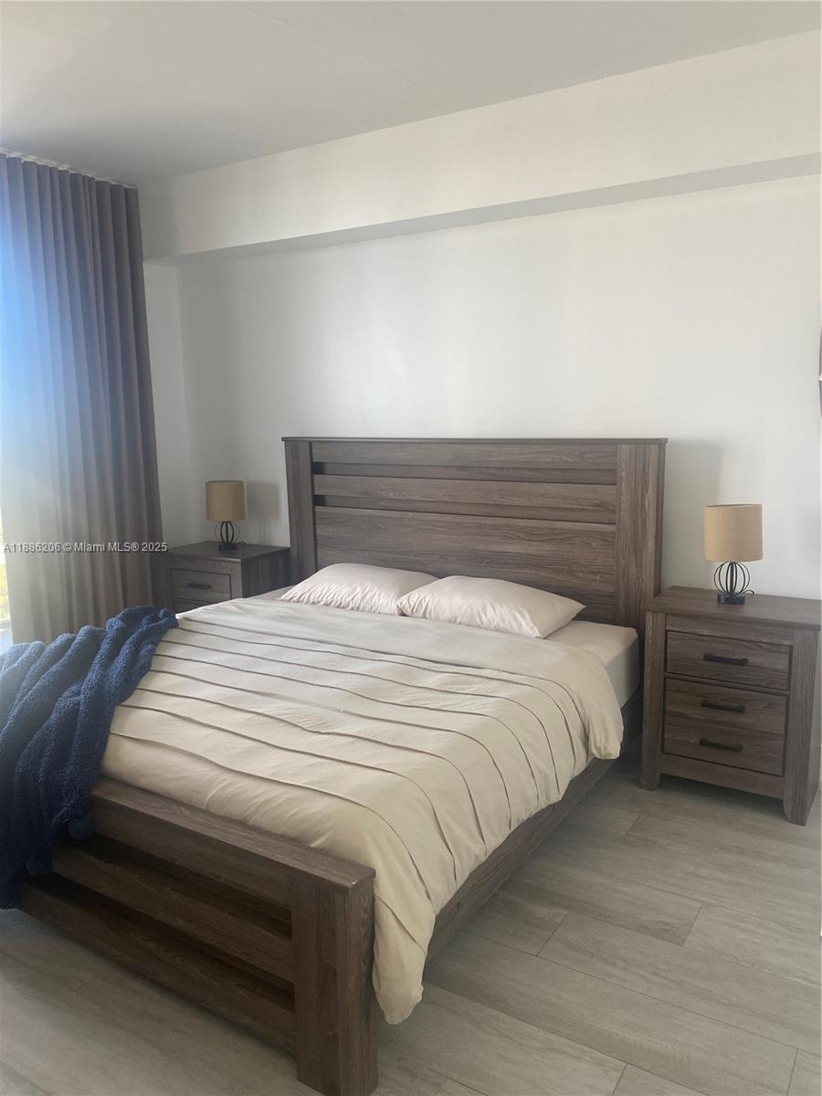 3401 MIDTOWN CONDO - Residential Lease