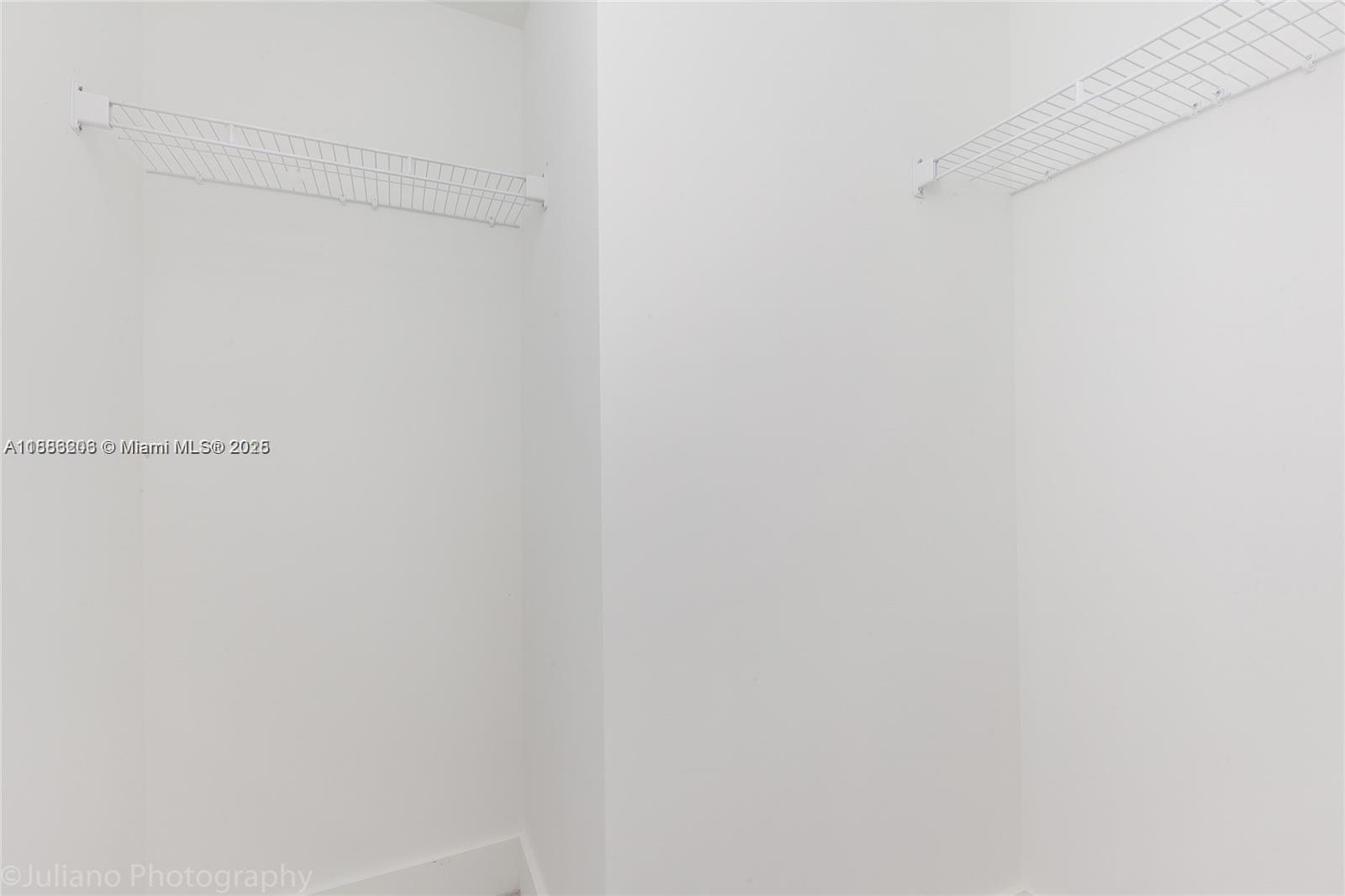 3401 MIDTOWN CONDO - Residential Lease