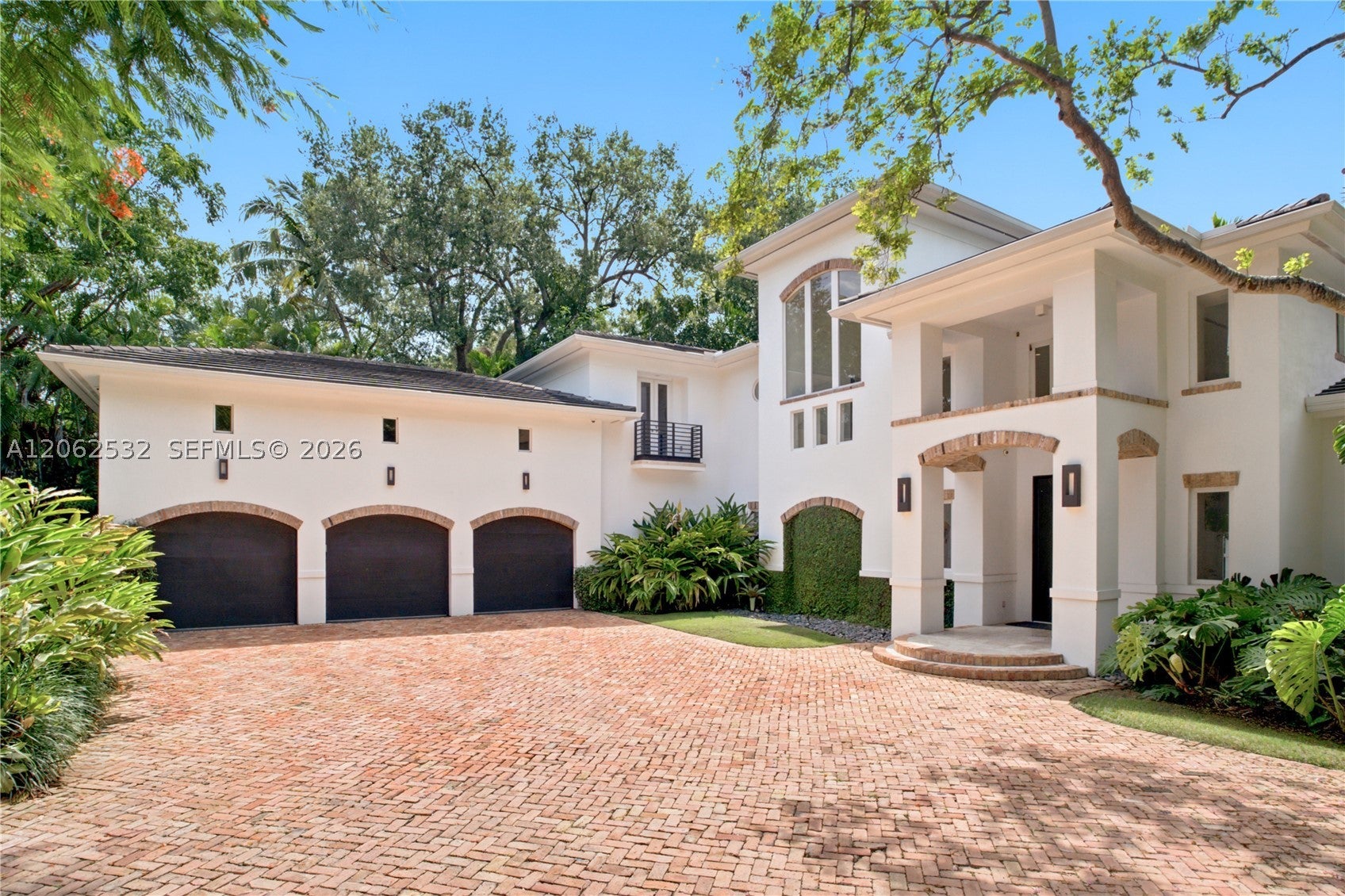 2820 Brickell Ave