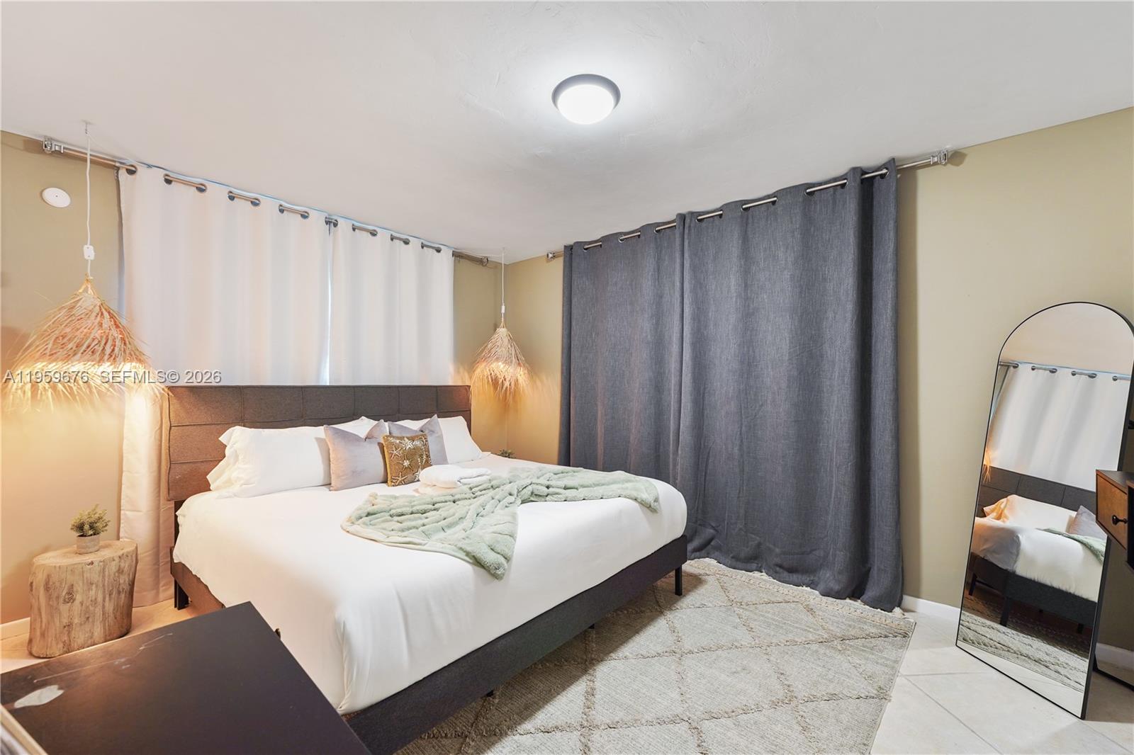 IMPERIAL POINT 3RD SEC - Residential