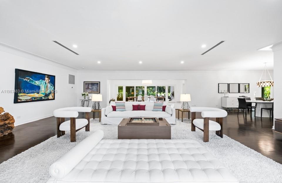 BAY POINT - Residential Lease