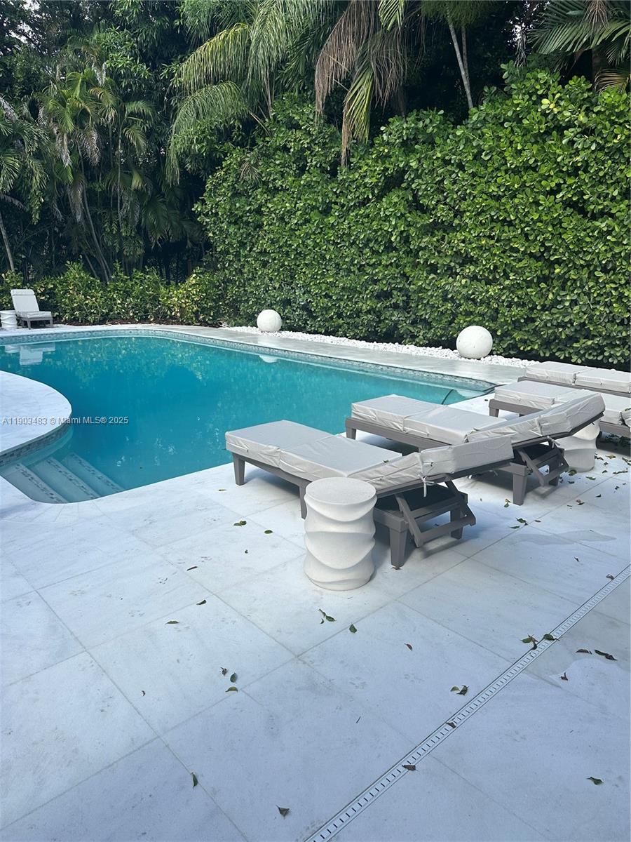 BAY POINT - Residential Lease