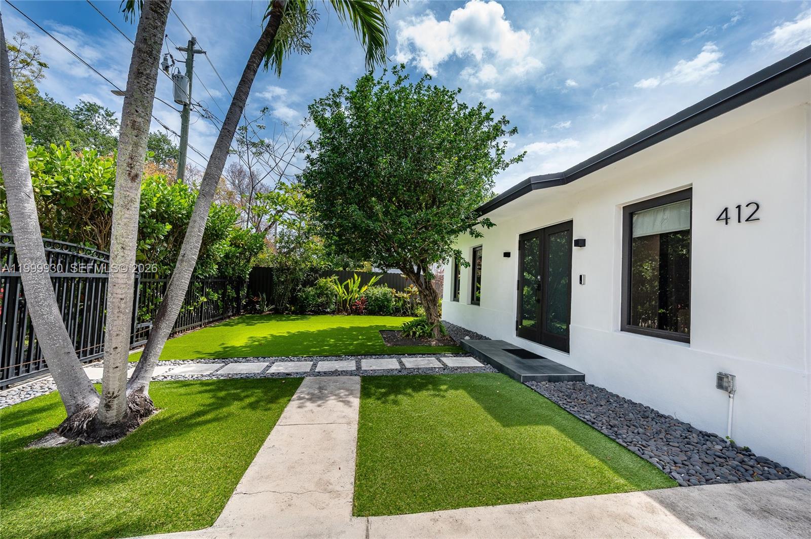 BAY VISTA PARK - Residential