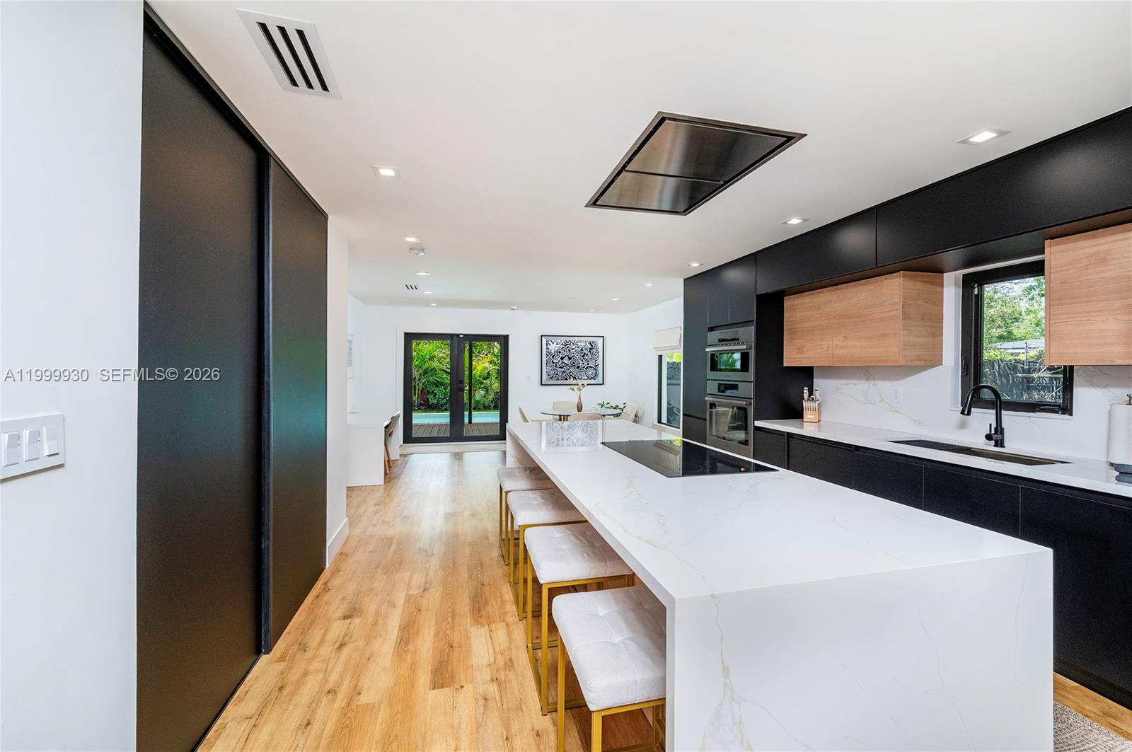 BAY VISTA PARK - Residential