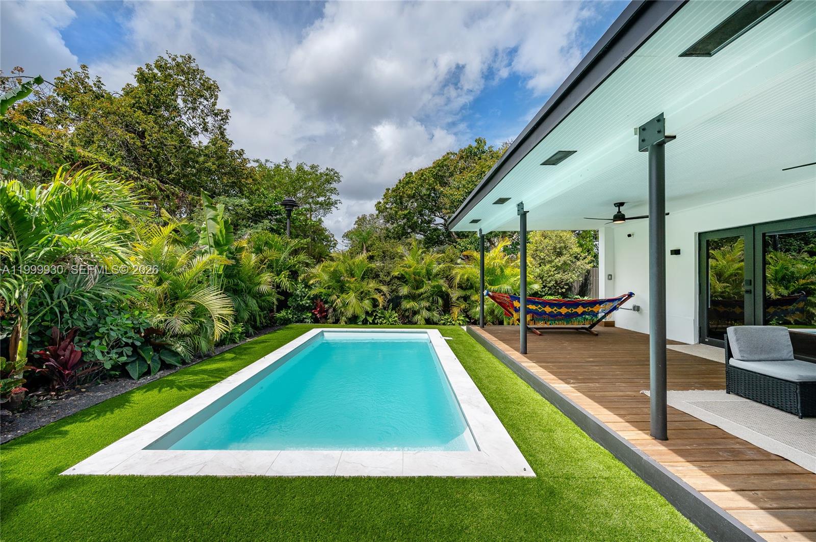 BAY VISTA PARK - Residential