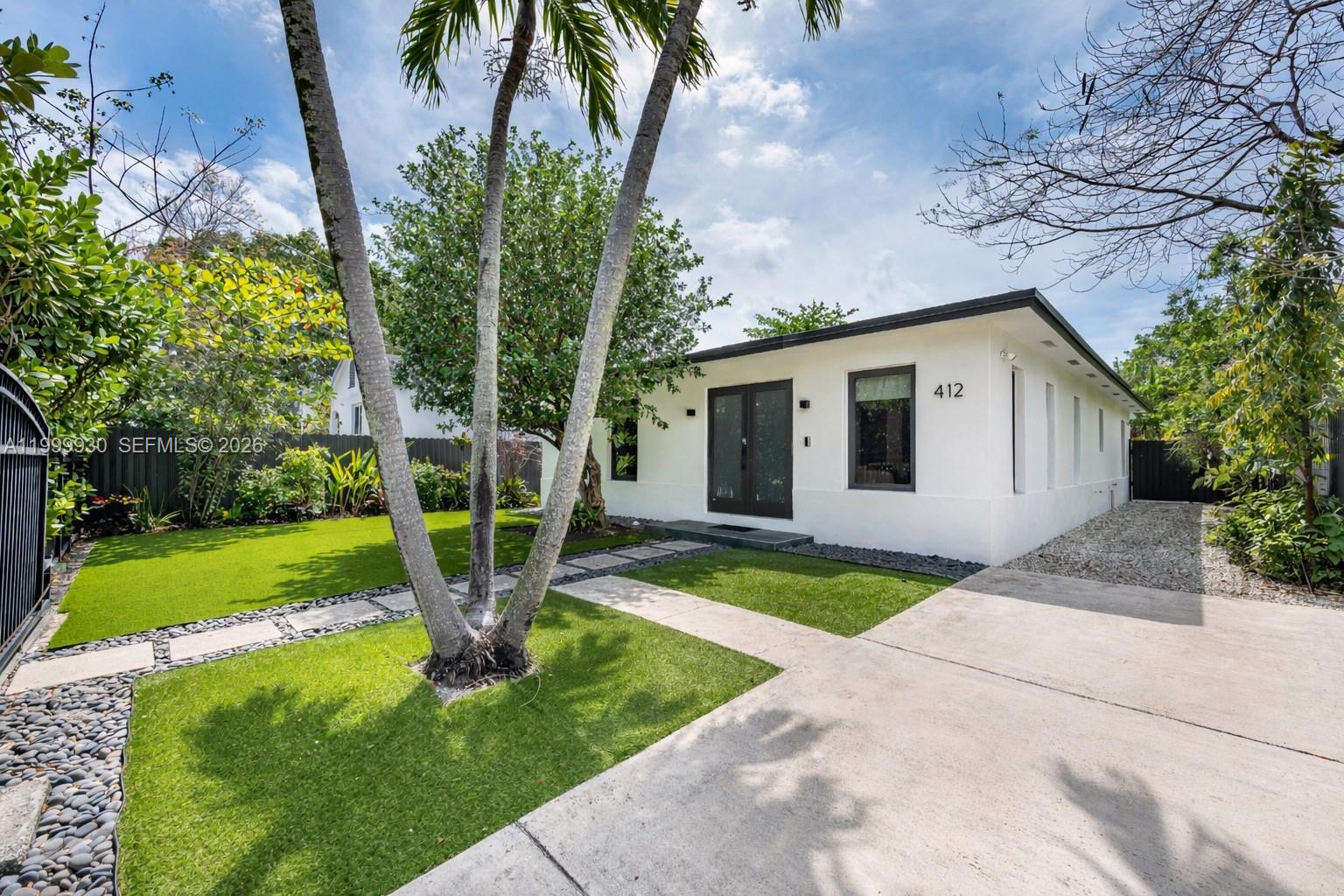 BAY VISTA PARK - Residential