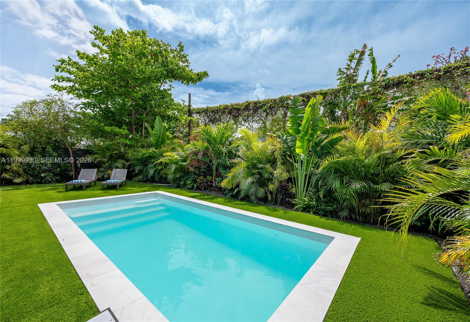 BAY VISTA PARK - Residential