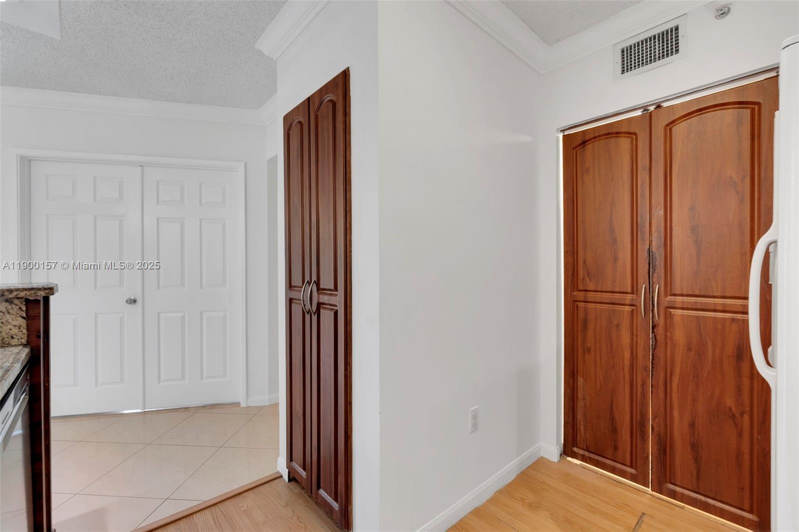 REGENT PARK CONDO - Residential