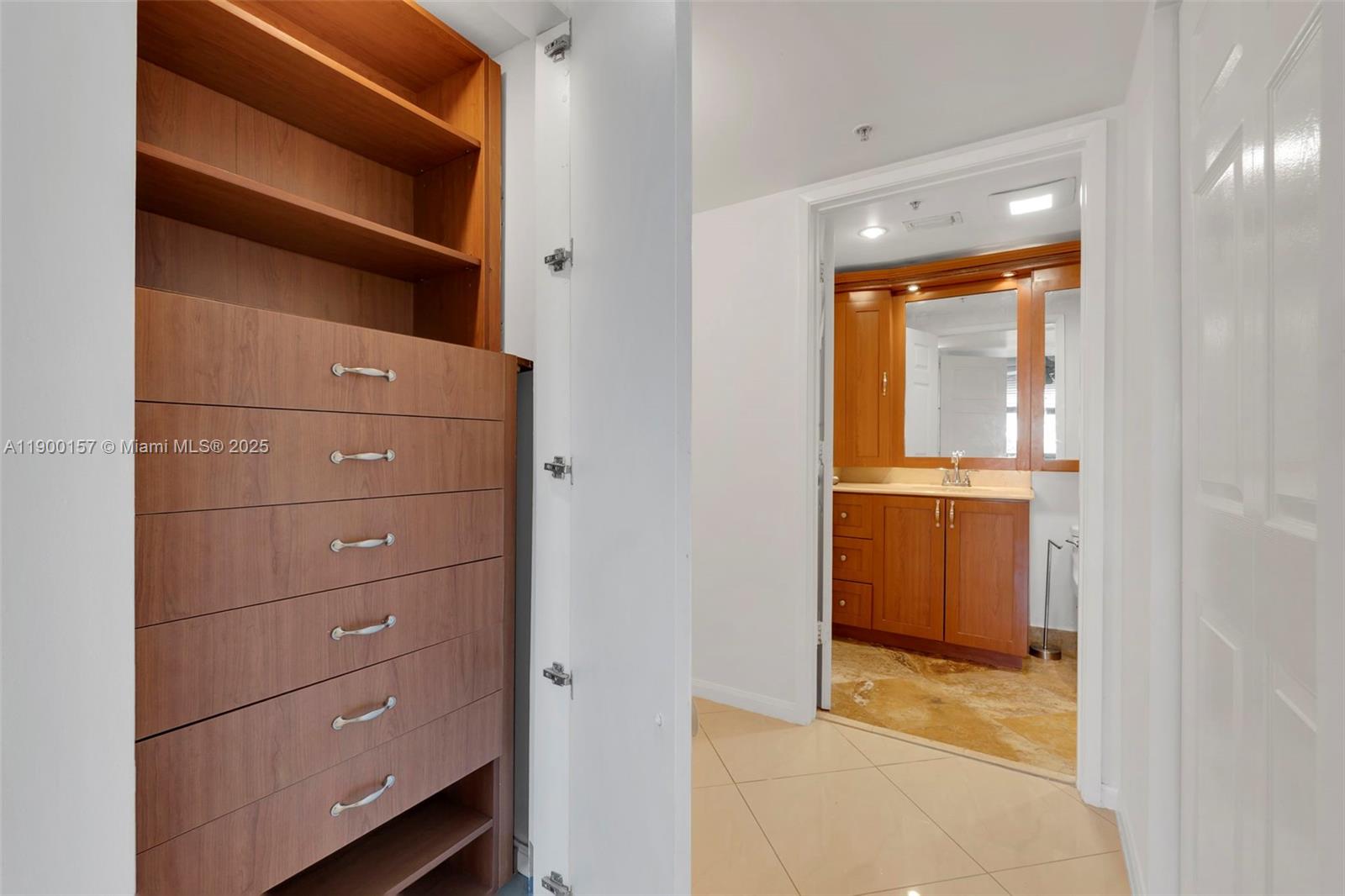 REGENT PARK CONDO - Residential