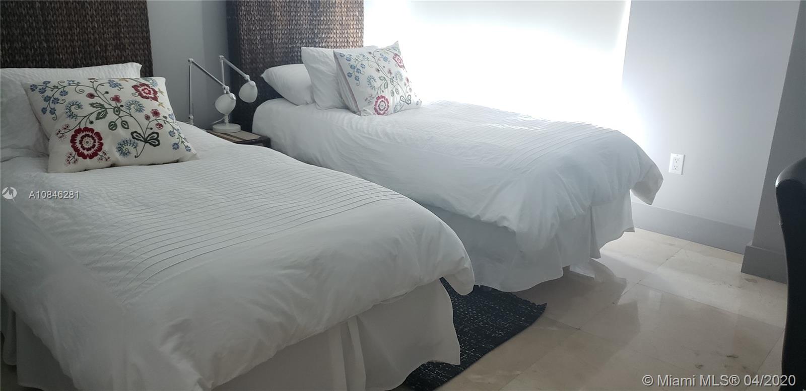 THE PLAZA 851 BRICKELL CO - Residential Lease