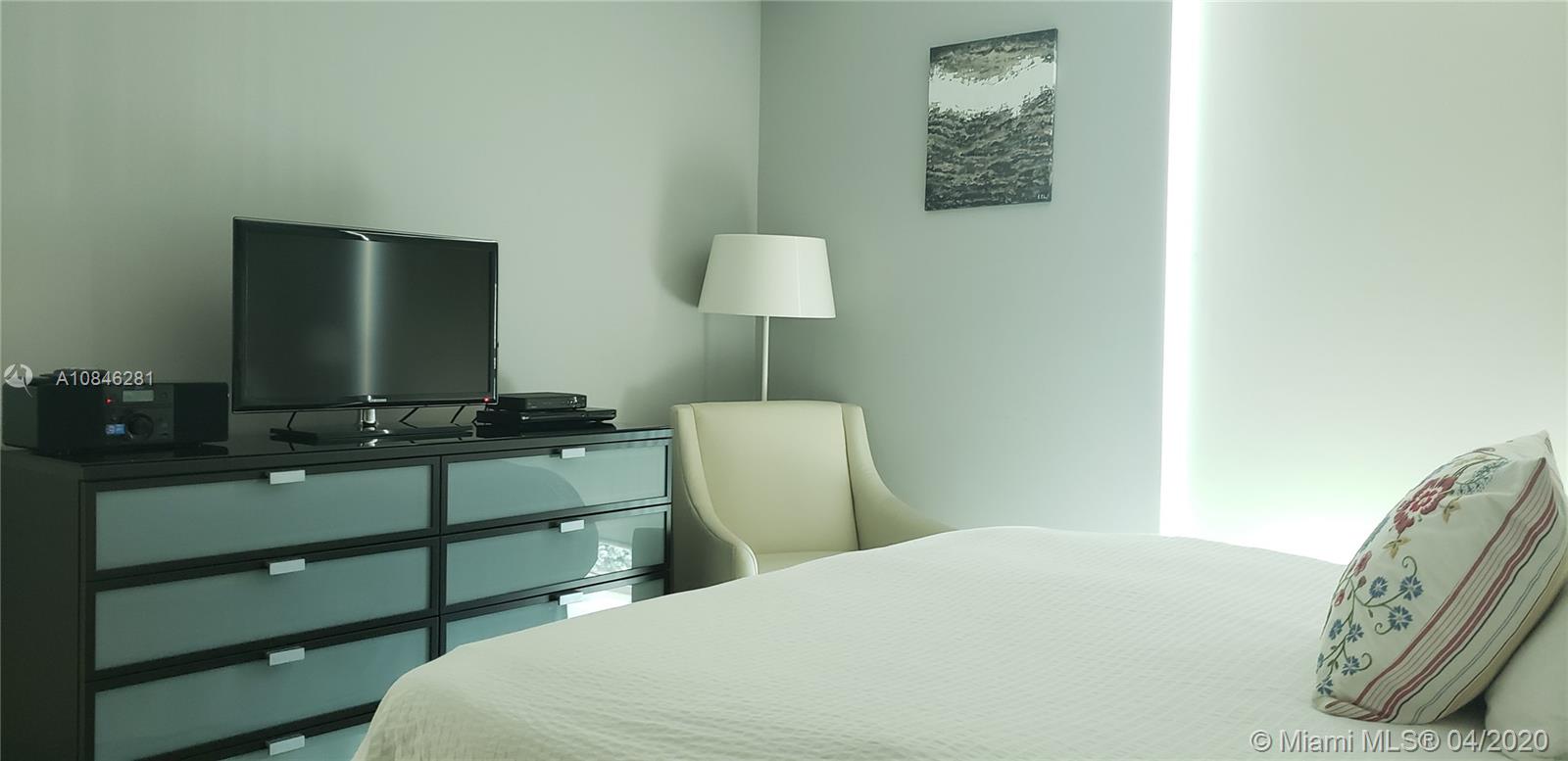 THE PLAZA 851 BRICKELL CO - Residential Lease