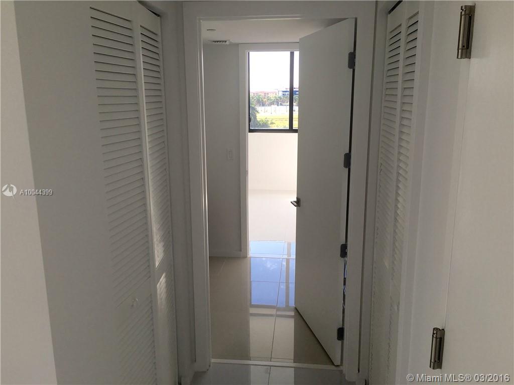 5252 PASEO BLVD - Residential Lease