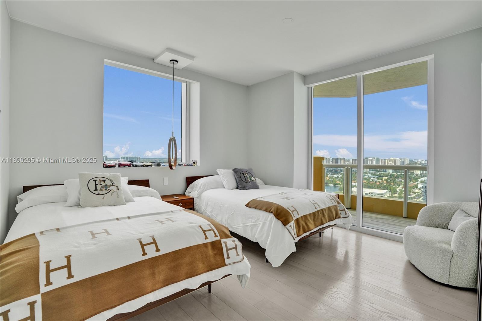 ACQUALINA OCEAN RESIDENCE - Residential Lease