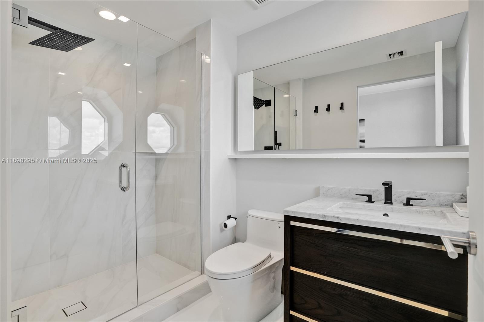 ACQUALINA OCEAN RESIDENCE - Residential Lease
