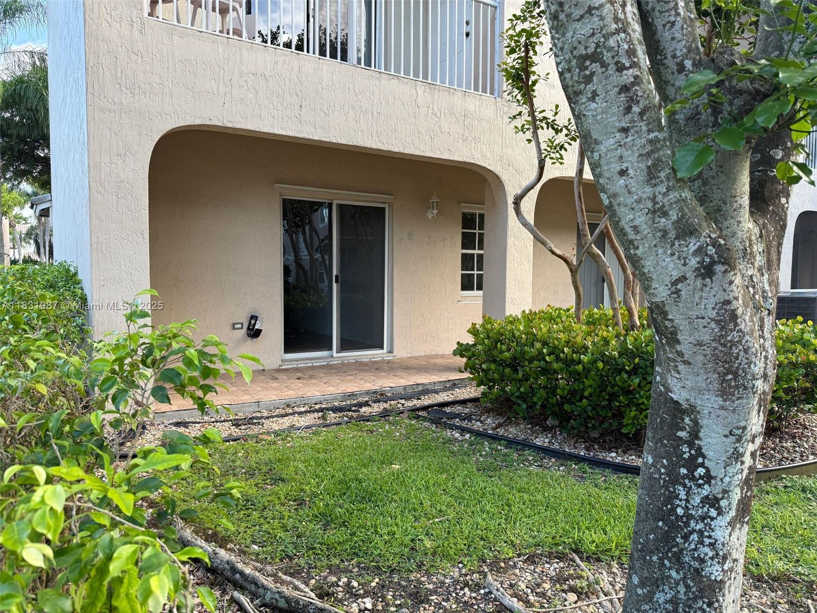 5660 NW 115th Ct 106