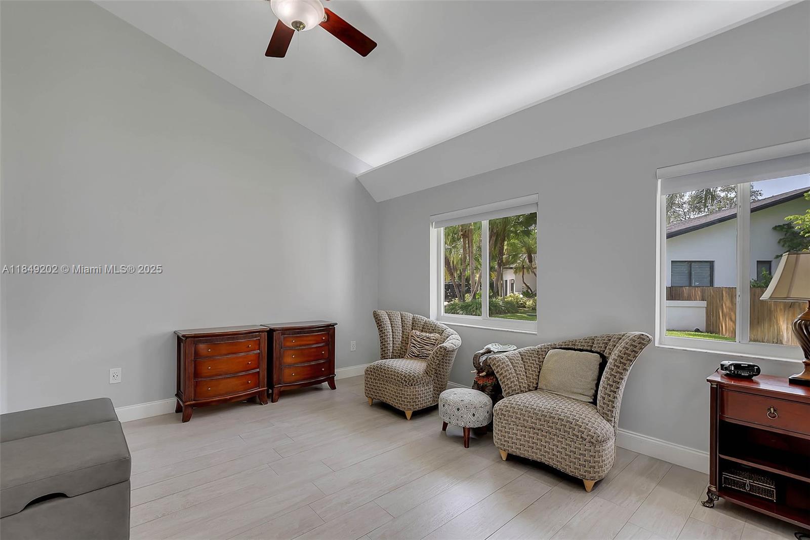 PAMPA ESTATES - Residential