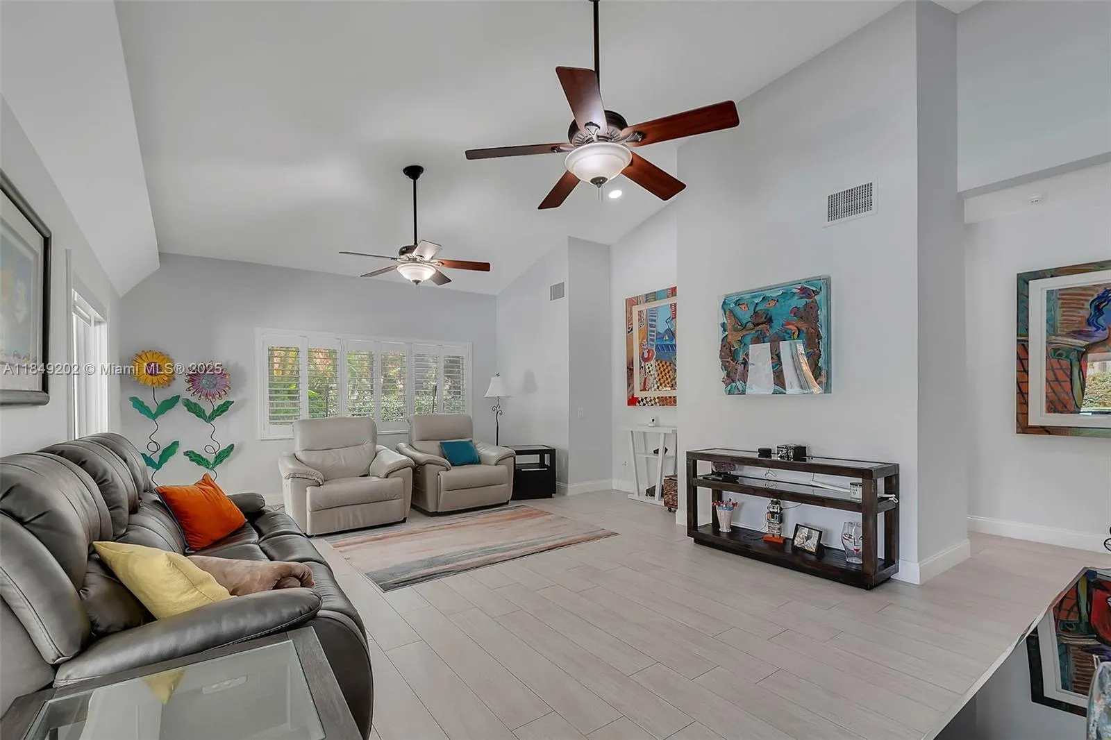 Pinecrest, Florida 33156, United States, 4 Bedrooms Bedrooms, ,3 BathroomsBathrooms,Residential,Active,182472