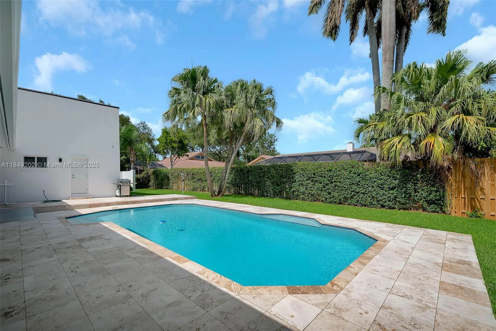 Pinecrest, Florida 33156, United States, 4 Bedrooms Bedrooms, ,3 BathroomsBathrooms,Residential,Active,182472