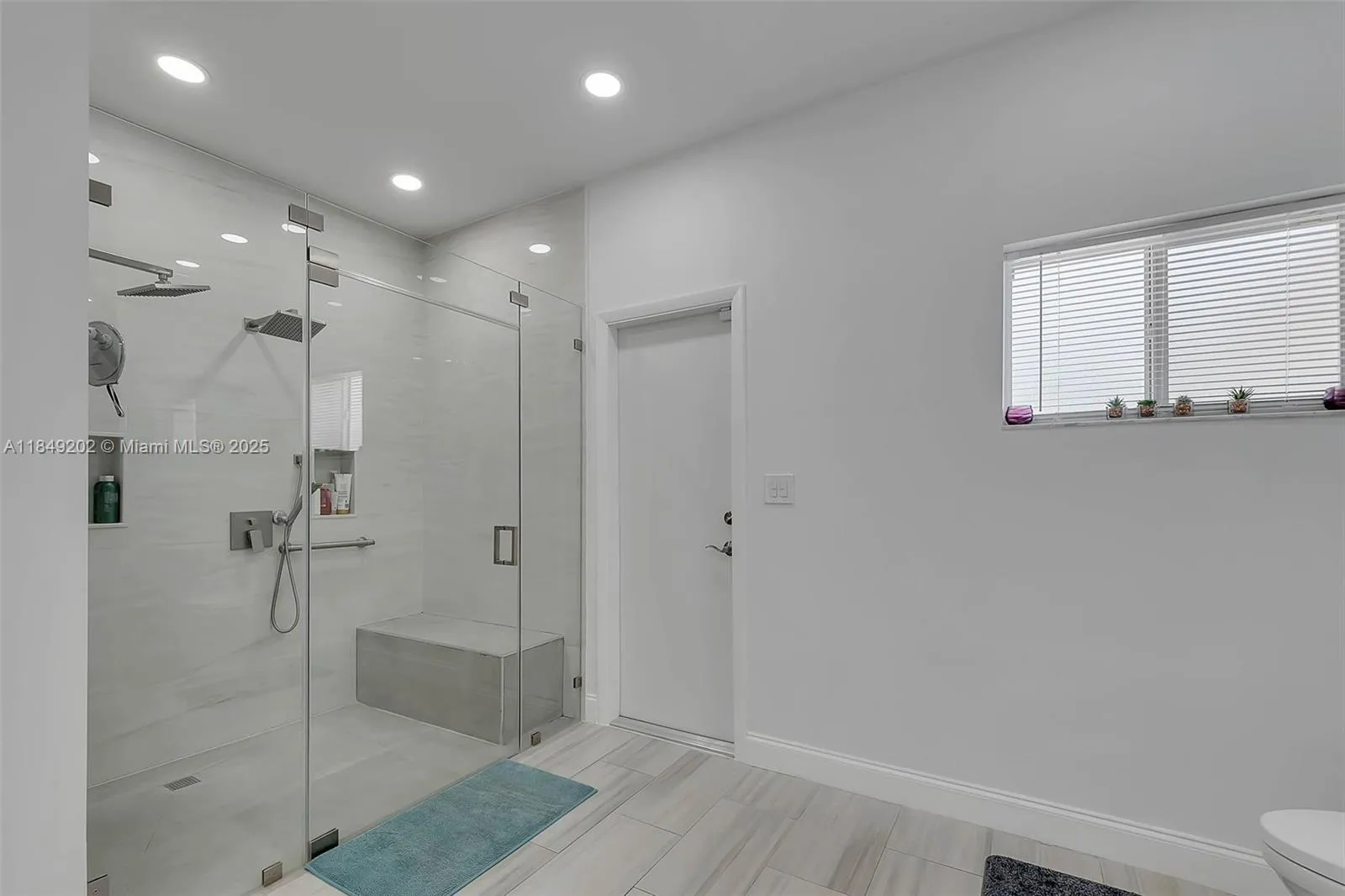 Pinecrest, Florida 33156, United States, 4 Bedrooms Bedrooms, ,3 BathroomsBathrooms,Residential,Active,182472