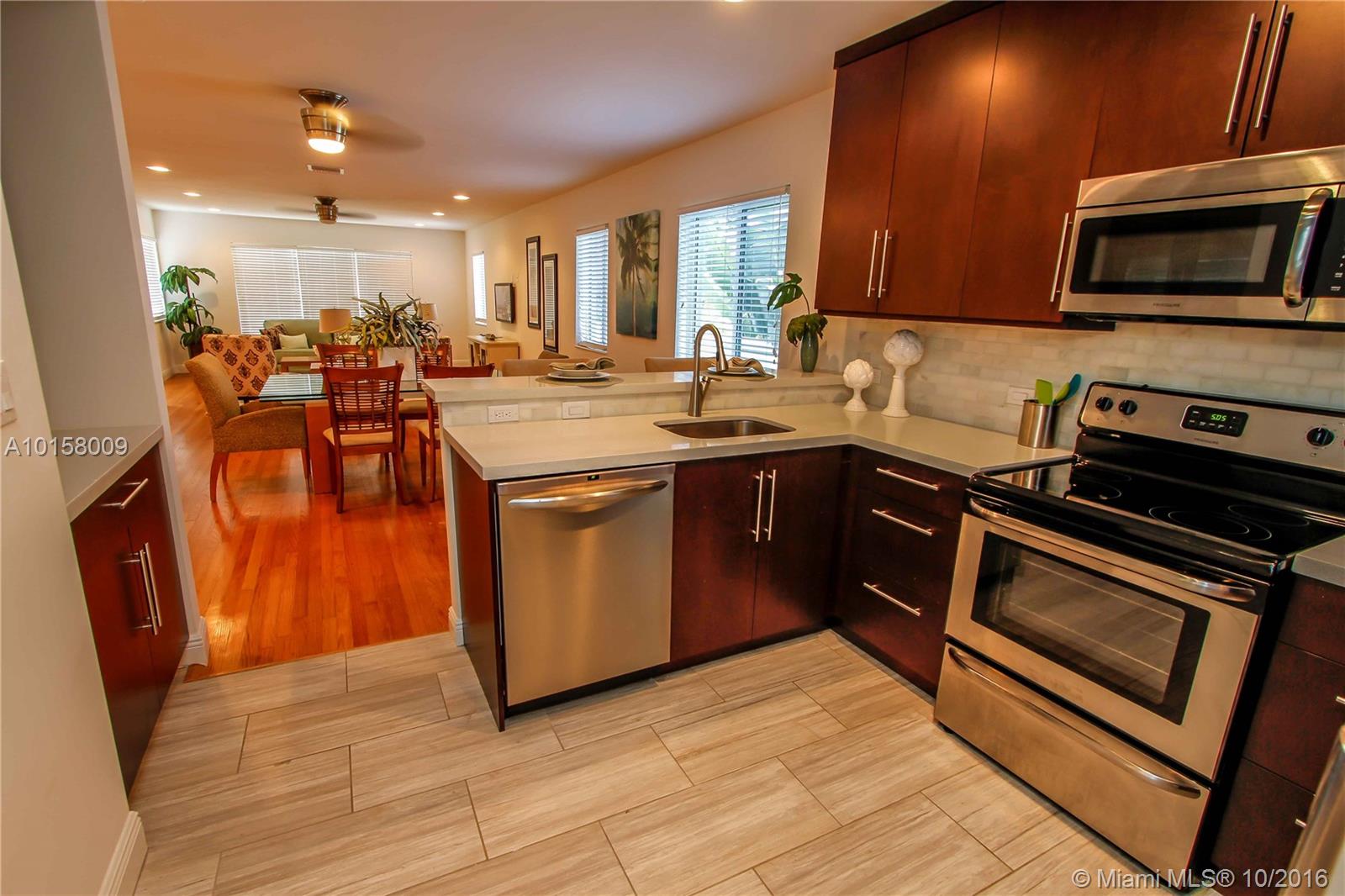 Hollywood 1-21 B - Residential