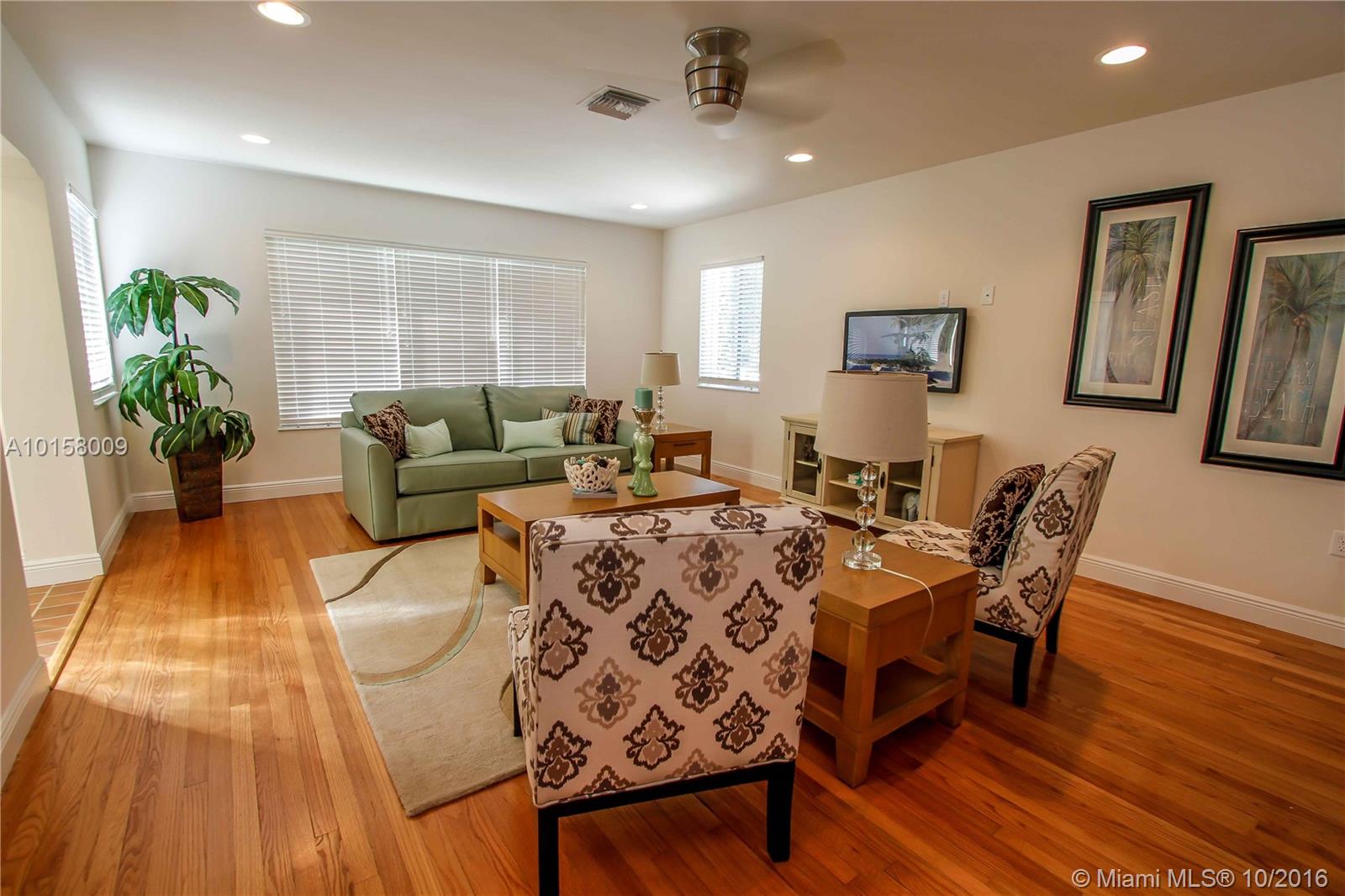 Hollywood 1-21 B - Residential