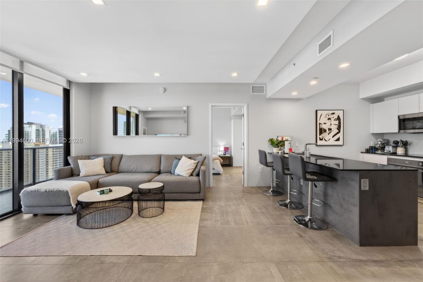 1010 BRICKELL CONDO - Residential Lease