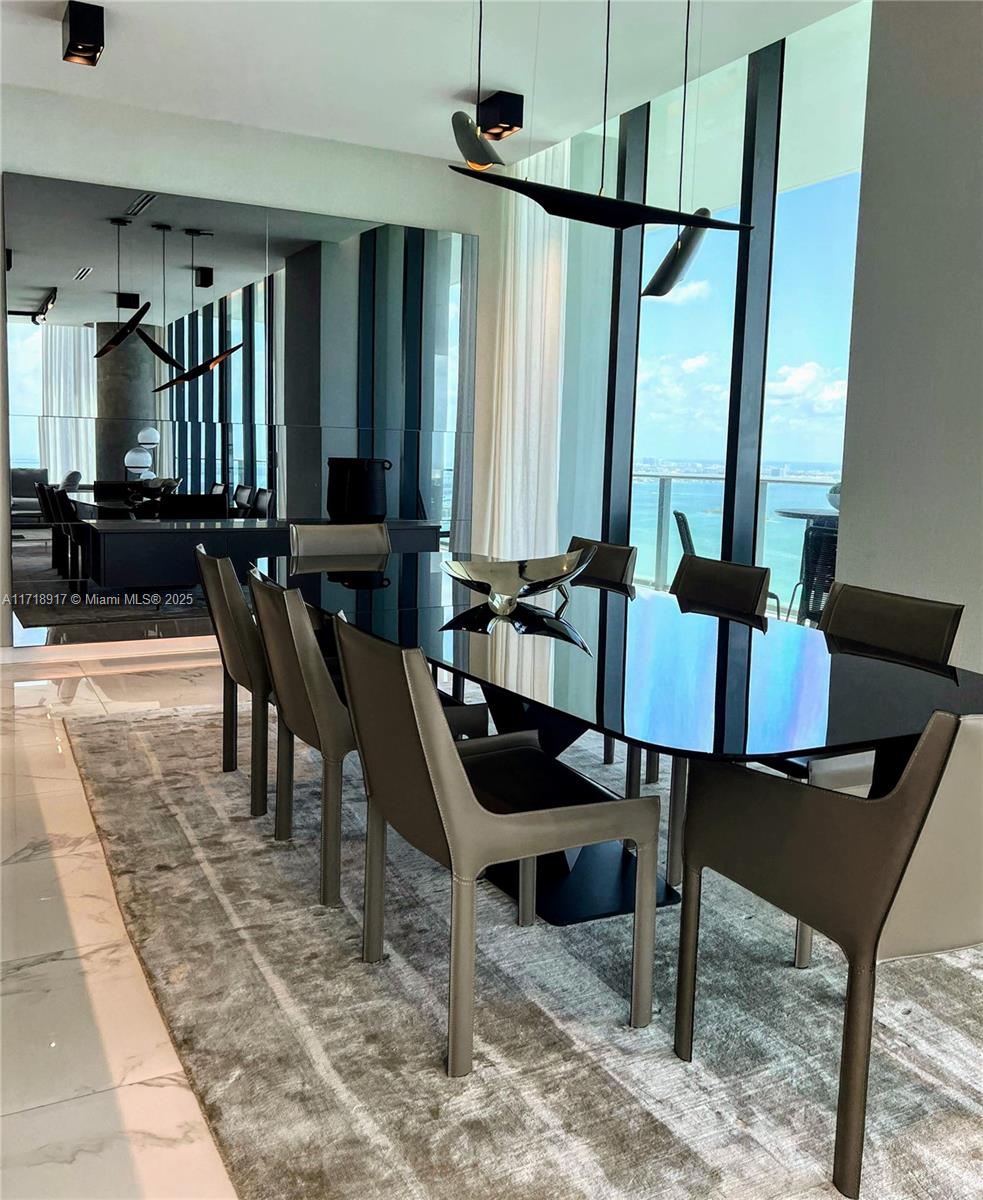 ONE PARAISO CONDO - Residential