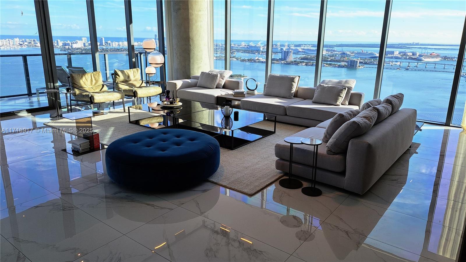 ONE PARAISO CONDO - Residential
