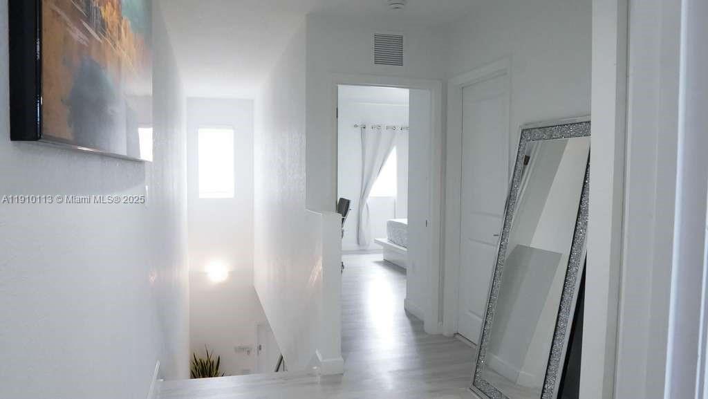 FOREST PARK VILLAS - Residential