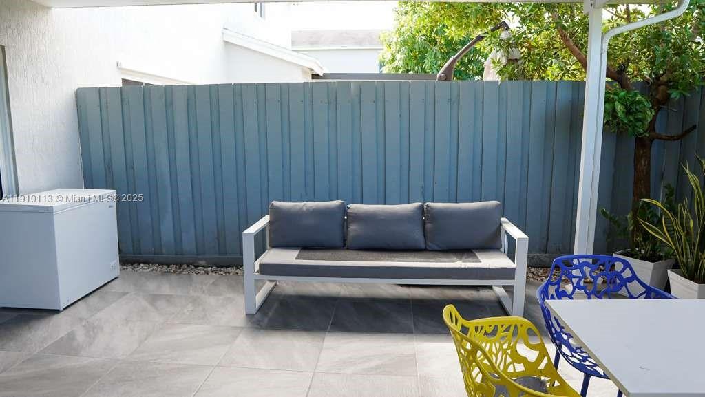 FOREST PARK VILLAS - Residential