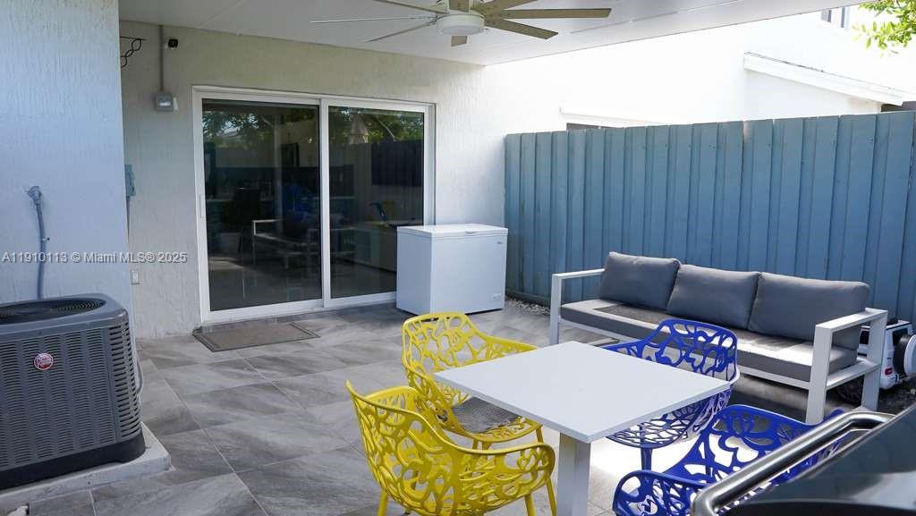 FOREST PARK VILLAS - Residential