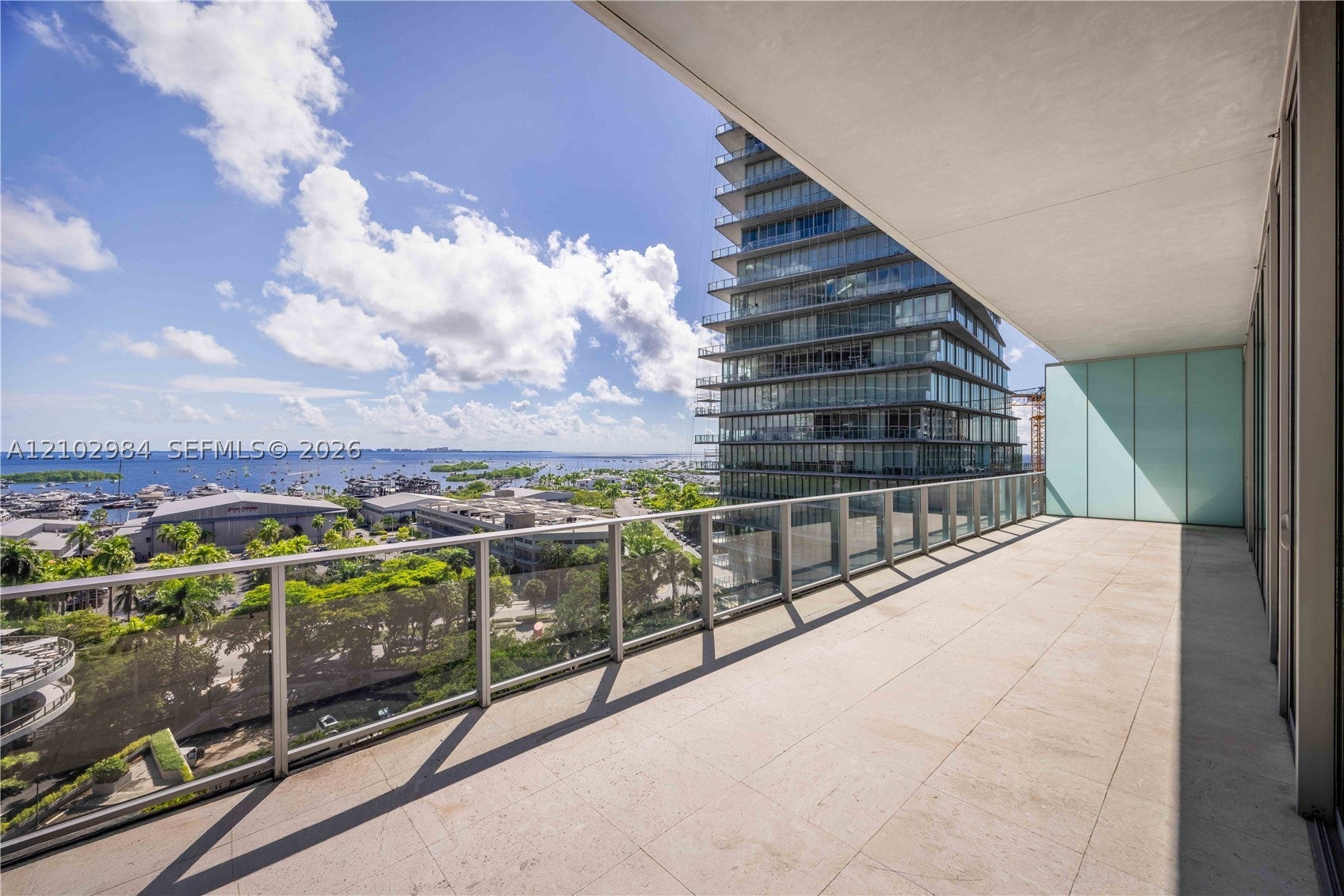 2669 S Bayshore Dr 903N